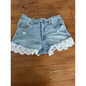 Madden NYC Women Light Wash Distressed Denim Shorts Lace Trim WMG5939X